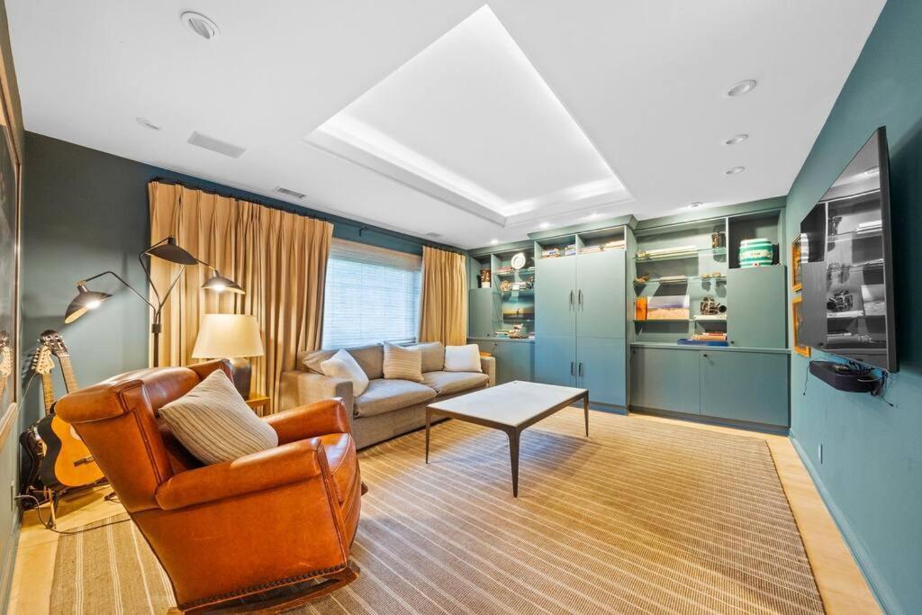 Venice With Game Room, Theater, Pool And Holiday home Los Angeles